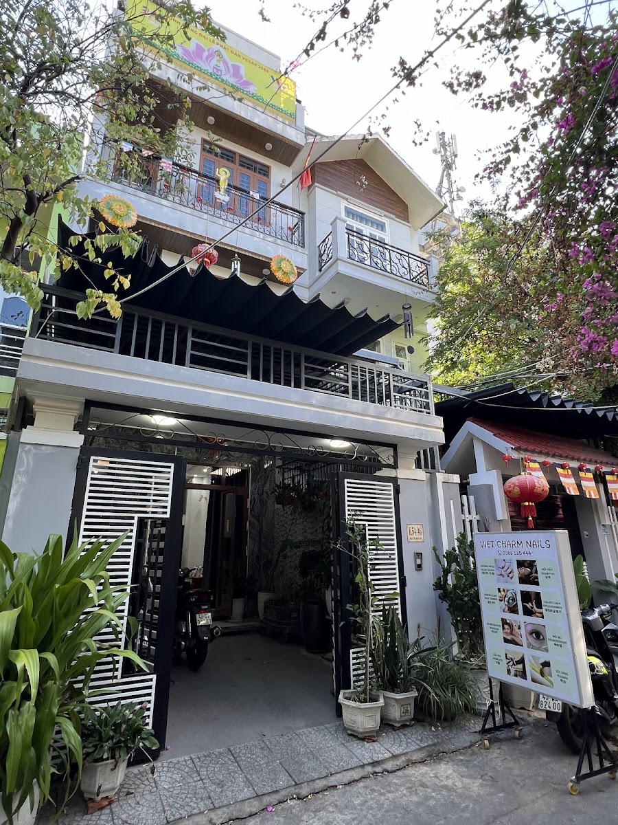 Viet Charm Nails & Spa 비엣 참 네일 & 스파
