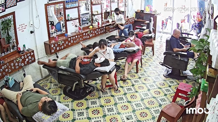 Nguyen Barber Shop | 🇰🇷 응우옌 이발소 (Nguyen Barber Shop) | 🇷🇺 Парикмахерская Нгуен (Nguyen Barber Shop)