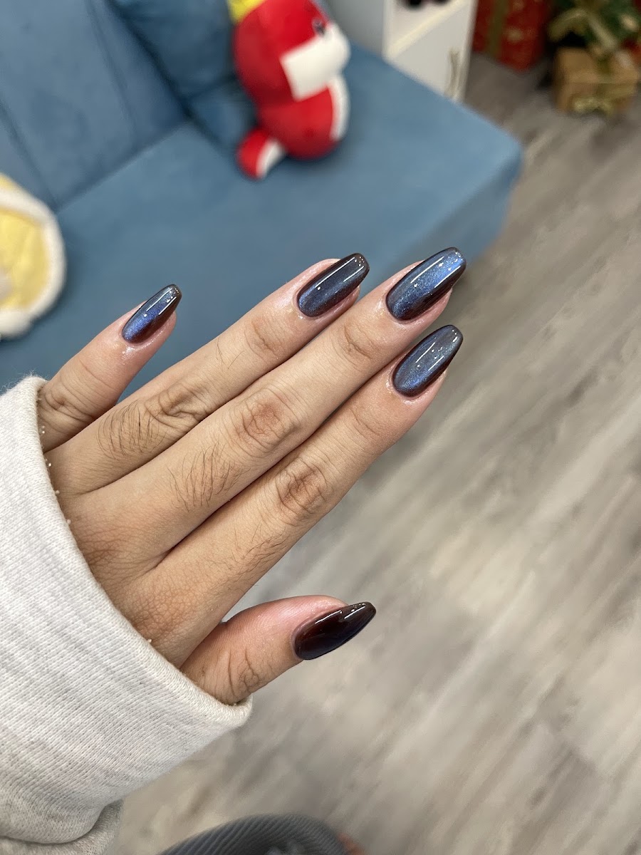 Kira Nail Lab