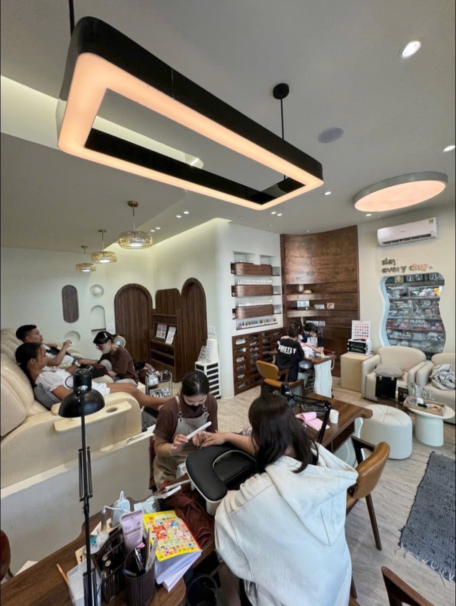 The C Nails