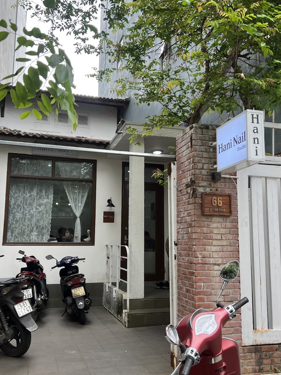 Hani Nail Studio