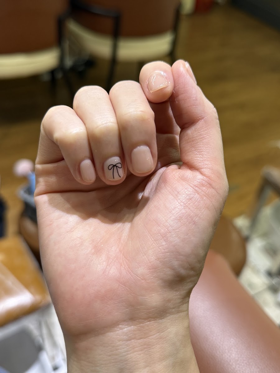 Azit Nail 아지트네일 디자인 각질제거