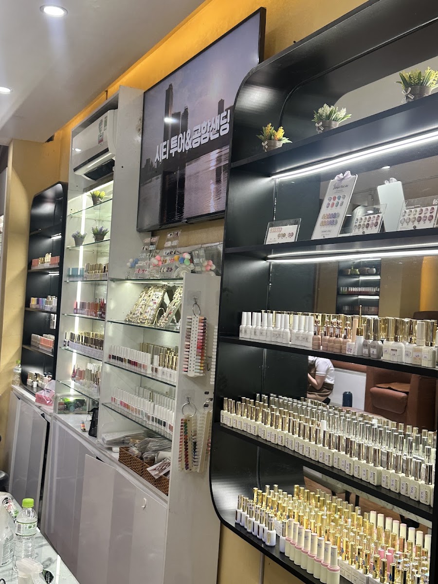 Azit Nail 아지트네일 디자인 각질제거
