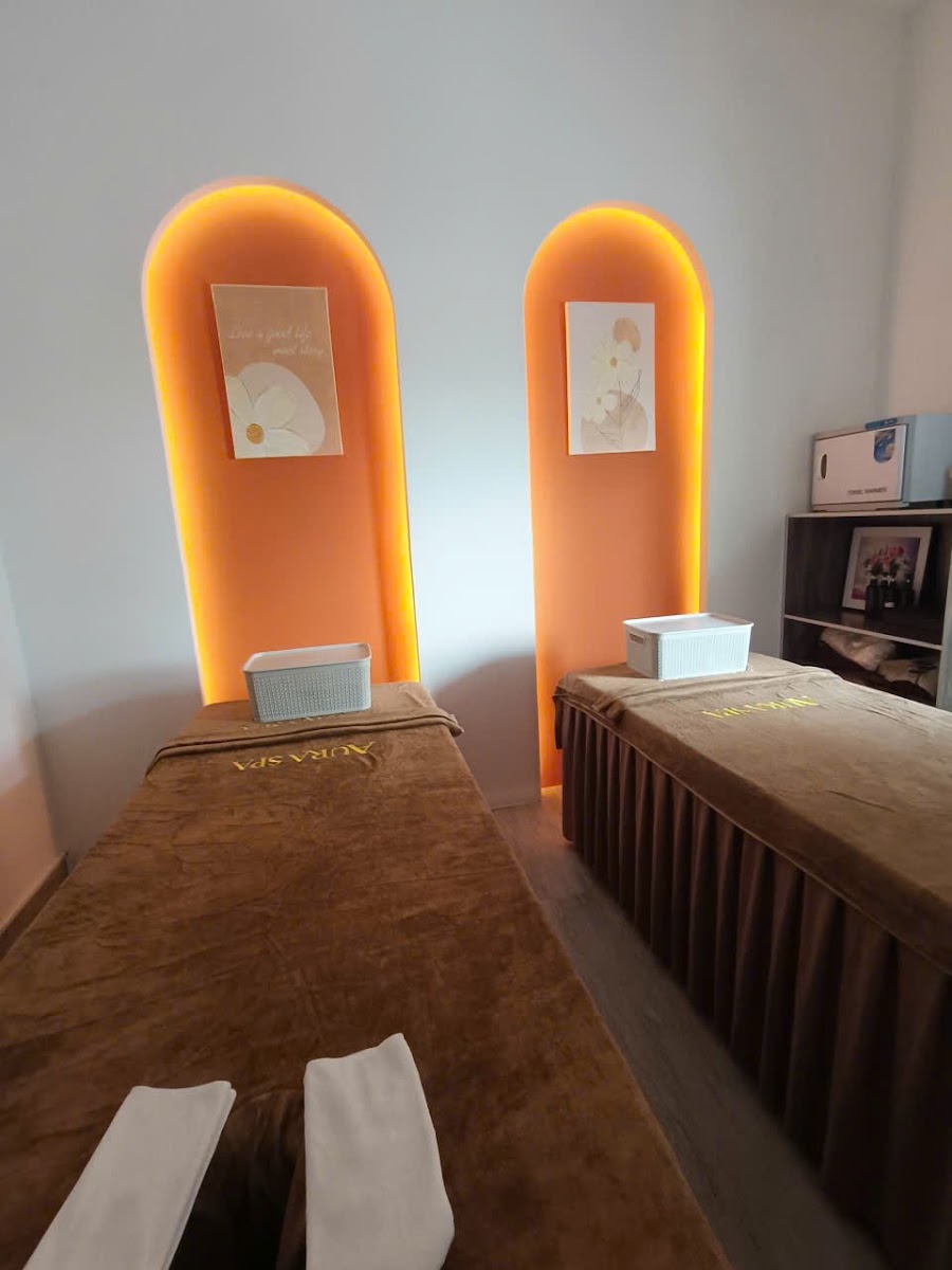 AURA SPA-Massage-Nails-Hair Wash & Relaxation In Da Nang