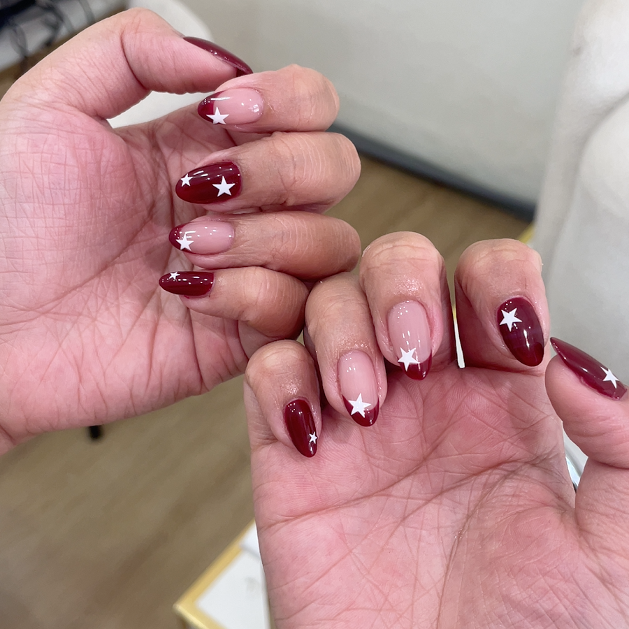 Bee Nail