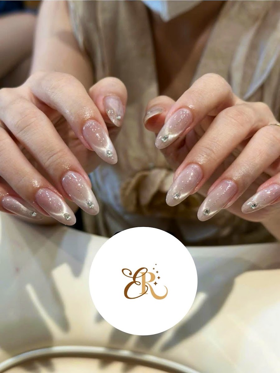EIRA NAILS ĐÀ NẴNG | 다낭 네일샵