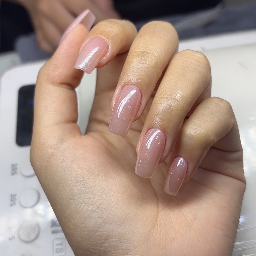 CHUBBY NAILS