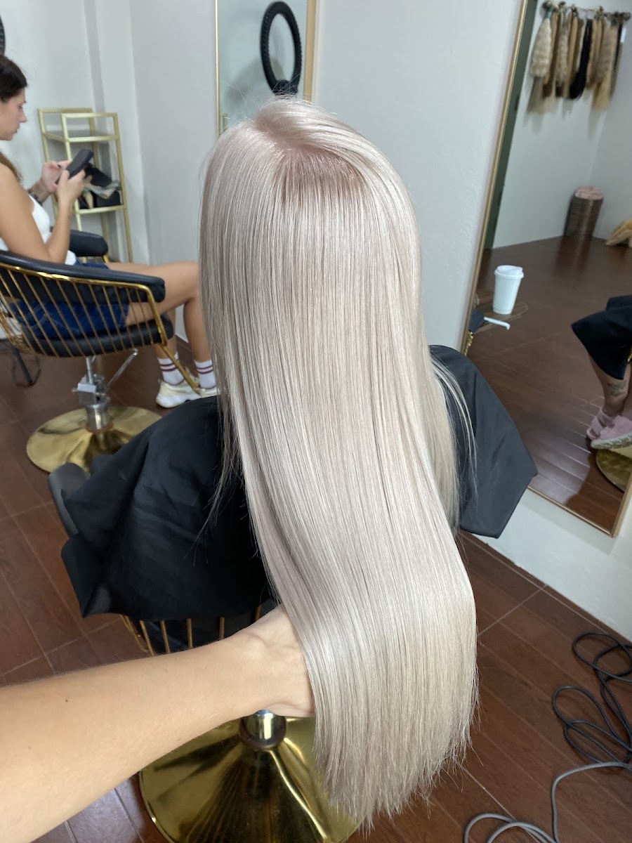 BEAUTY HUB • HAIR EXTENSIONS • LASER REMOVE • MANICURE