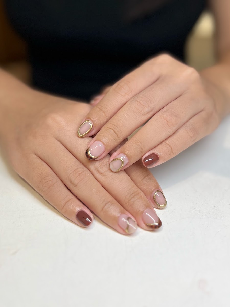 Ruyi Nail Art