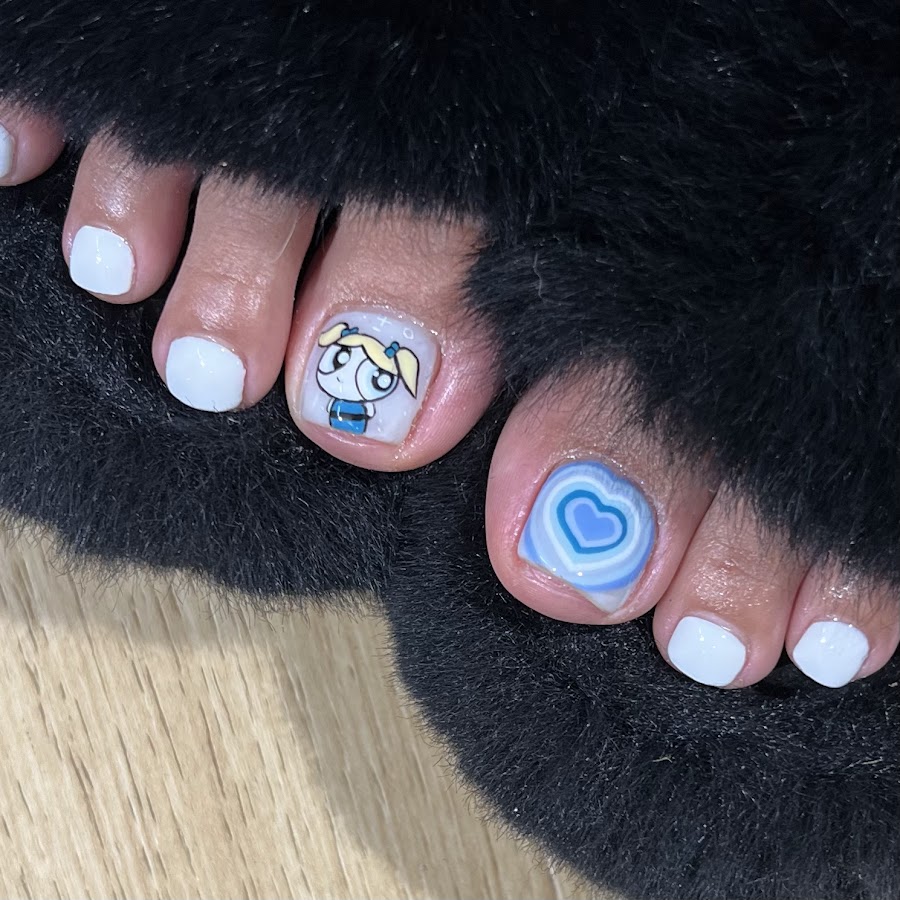 Ruyi Nail Art