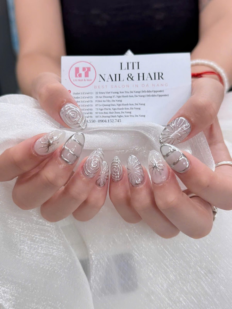 Liti Nail Hair My Khe Beach