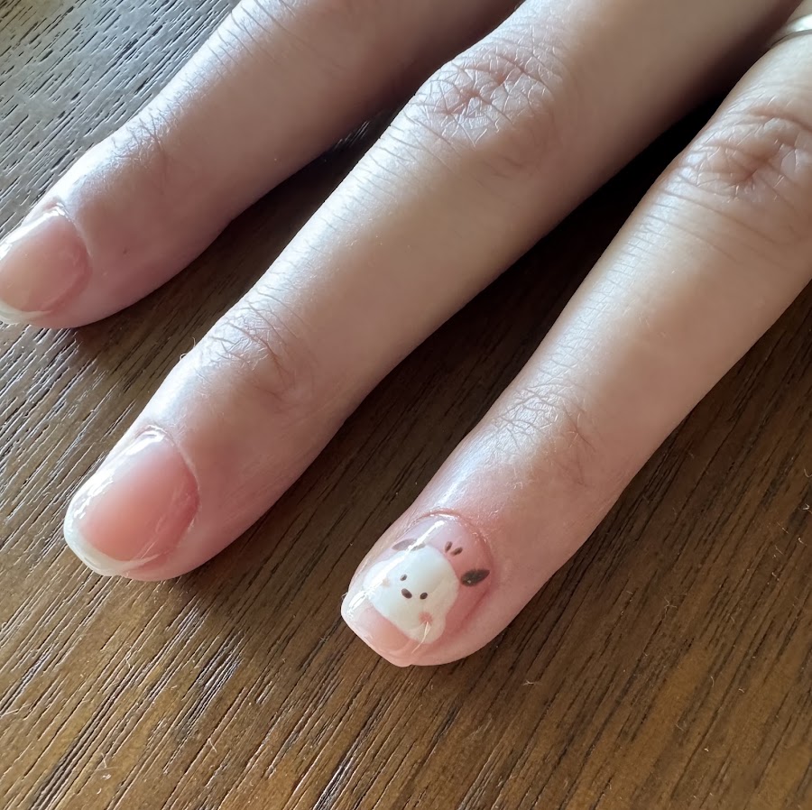 M Nail & Spa - Happy hour -50% for all massage treatments (12-6pm)