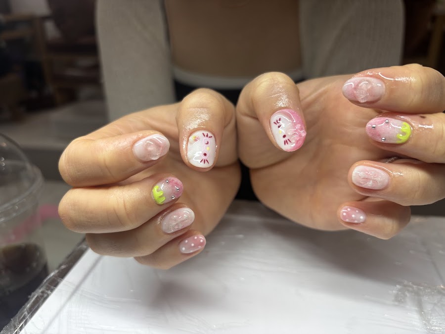 수지네일 Suzy Nails & Foot Massage