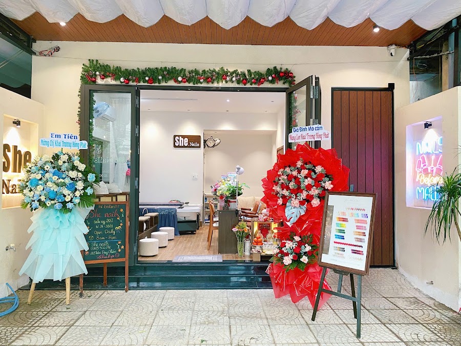 She Nails (네일) - Hair Wash (릴렉스 샴푸) - Foot Care