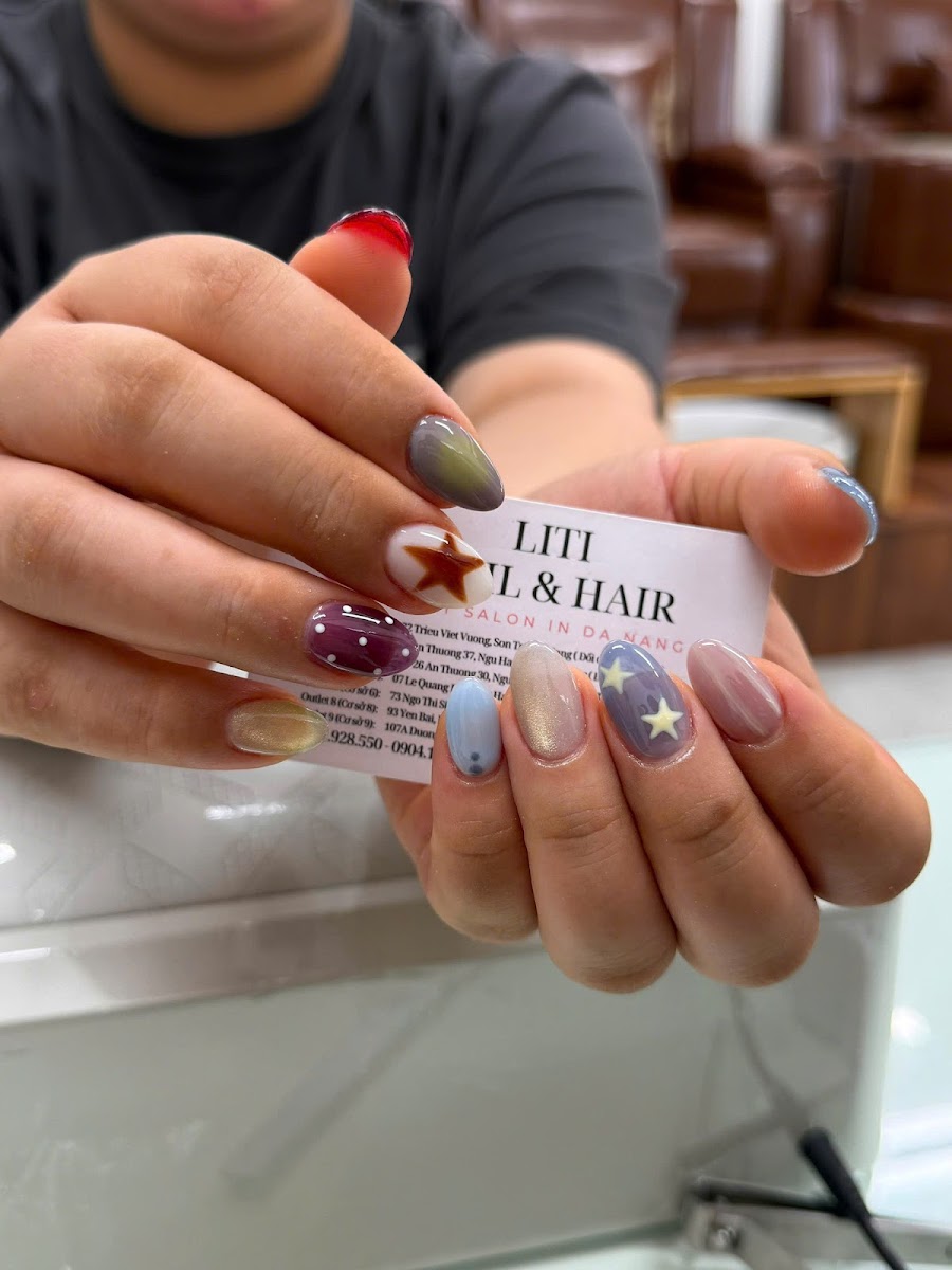 Liti Nail & Hair 1