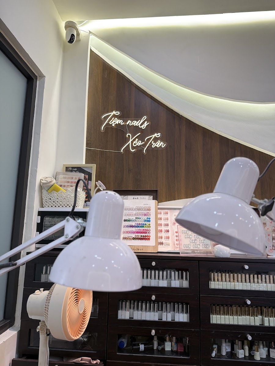 Tiệm Nails Xẻo Trân